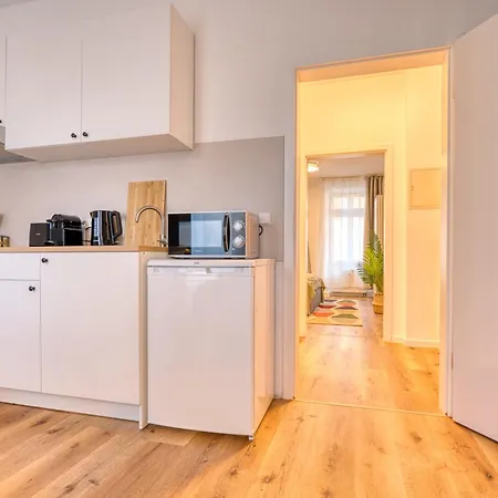 Fullhouse Premium H11 Apartment