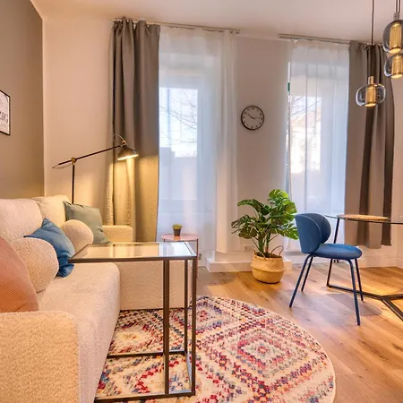 Apartment Fullhouse Premium H11